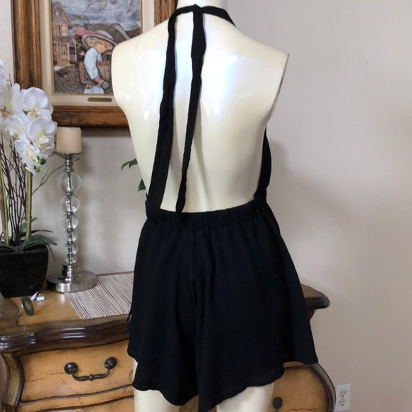 LF NWT Seek the label black romper - Picture 2 of 2